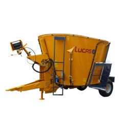 Lucas - Wóz paszowy 8-10m³